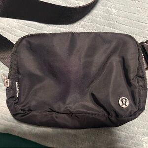 LL USED Black Belt Bag 1L